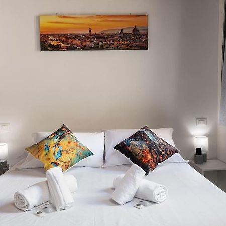 Unyca - Santa Croce Cozy Apartment Флоренция Екстериор снимка
