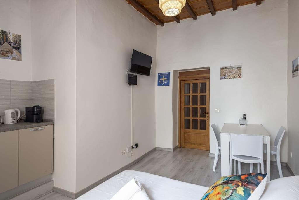 Unyca - Santa Croce Cozy Apartment Флоренция Екстериор снимка
